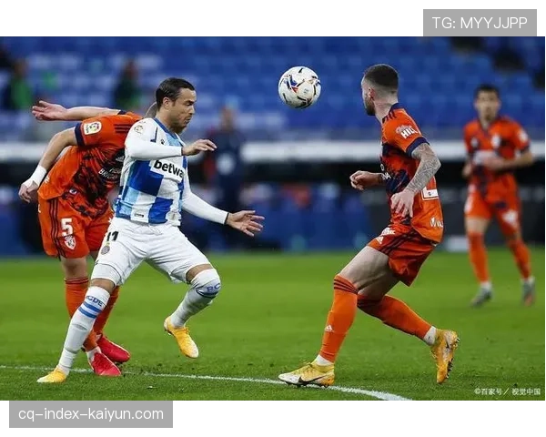 恩波利0-0战平萨勒尼塔纳，两队双双降入意乙